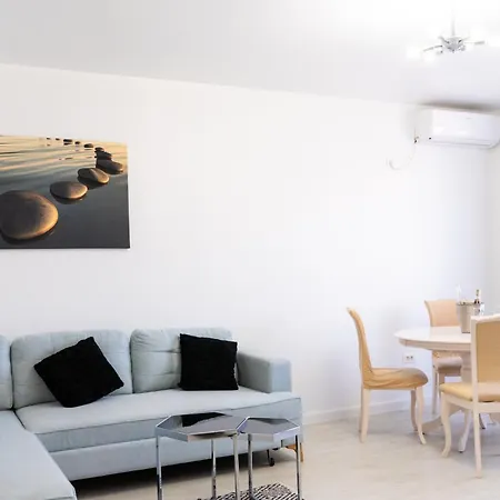 Alexis Spacious Classic شقة مامايا