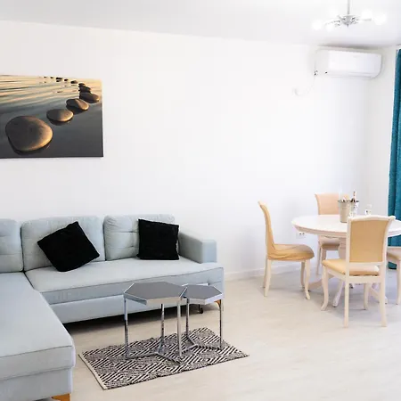 Apartment Alexis Spacious Classic Mamaia